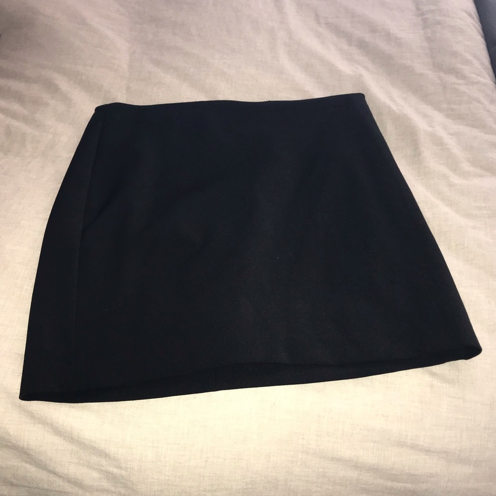 Express: A Line Skirt